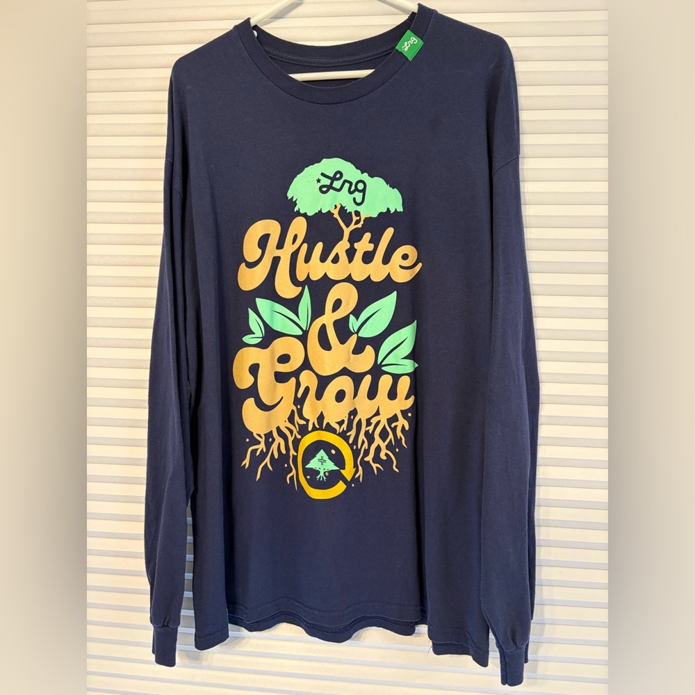 Men’s XL LRG Navy Hustle & Grow Long Sleeve Tee